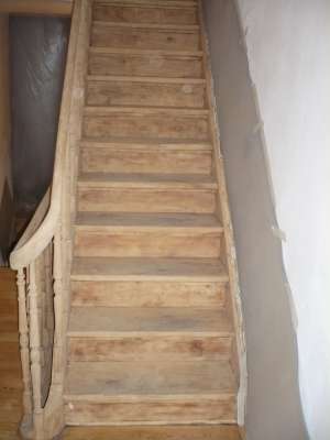 slecht gezandstraalde trap